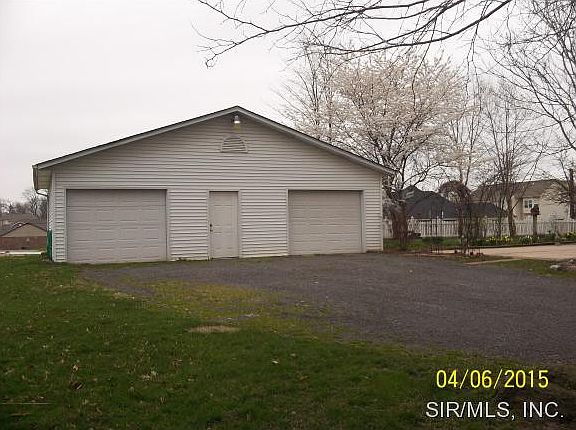 4th image of 155 Smola Ln
