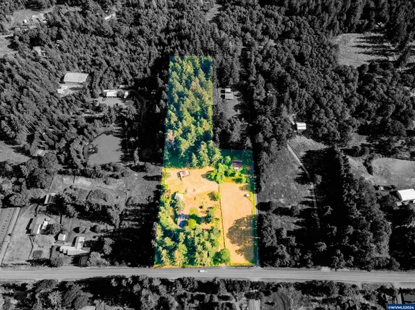 39740-39714 Lacomb Dr, Lebanon, OR 97355