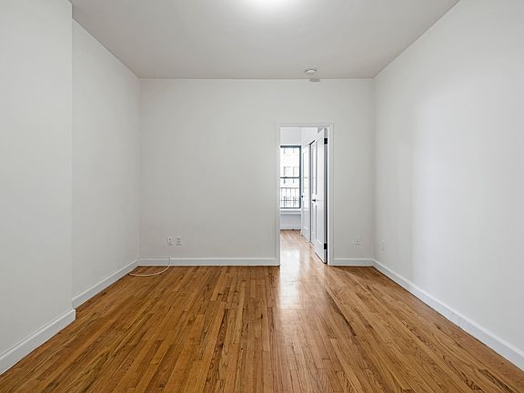 3rd image of 172 E 82nd St #5D
