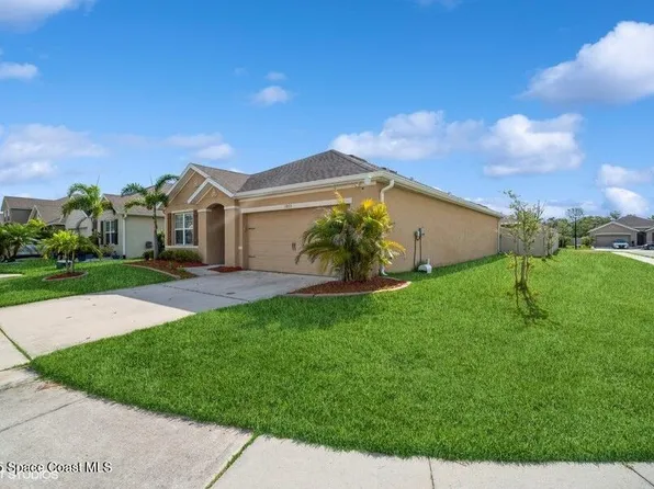 1055 Newton Cir, Rockledge, FL 32955