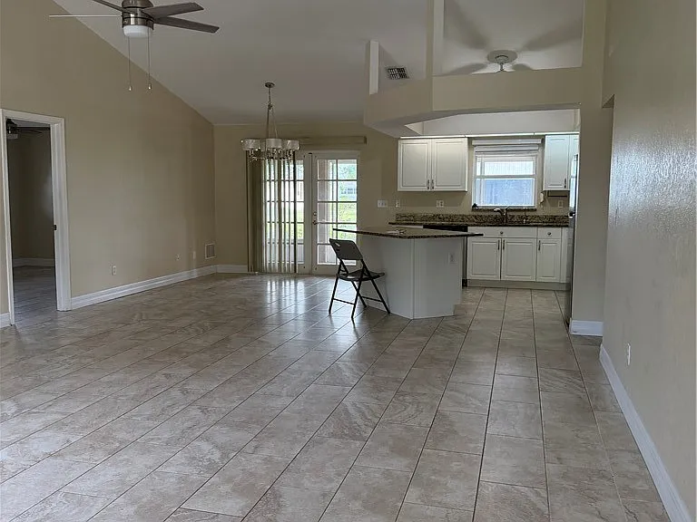 1235 Shelby Pkwy — Photo 5