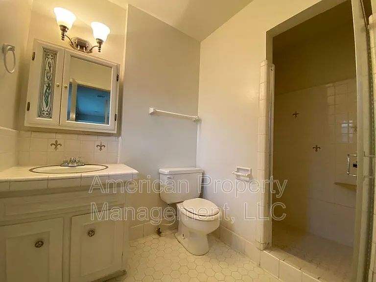 8113 E 23rd St — Photo 23