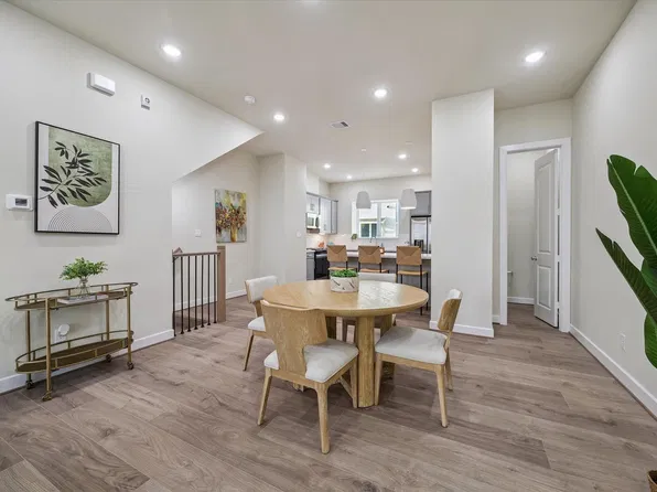 6342 Paddington Bend Dr, Houston, TX 77008