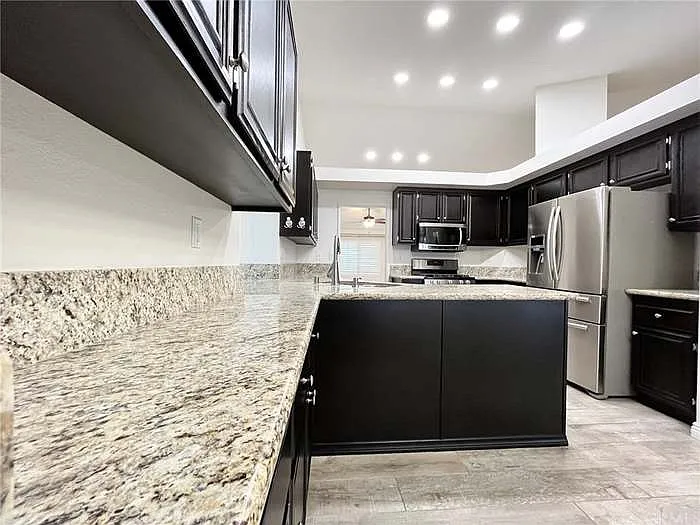 2982 W Briarwood Dr — Photo 4