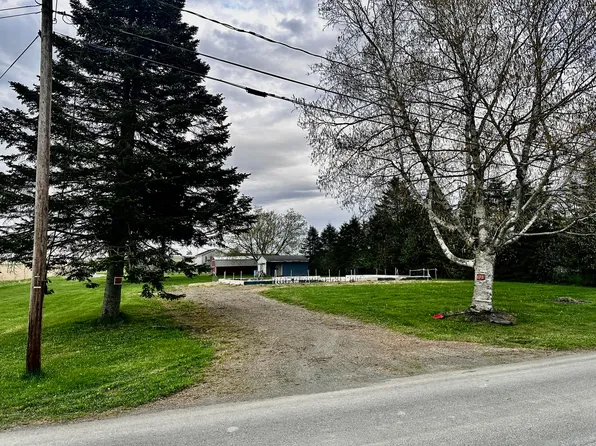 21 Porter Street, Washburn, ME 04786