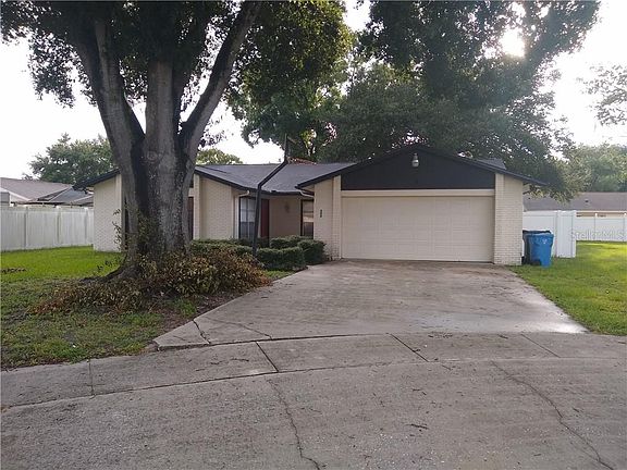 4th image of 6405 Windwood Ct