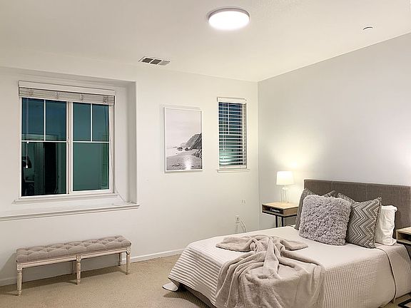 2nd image of 6976 N Mariposa Ln