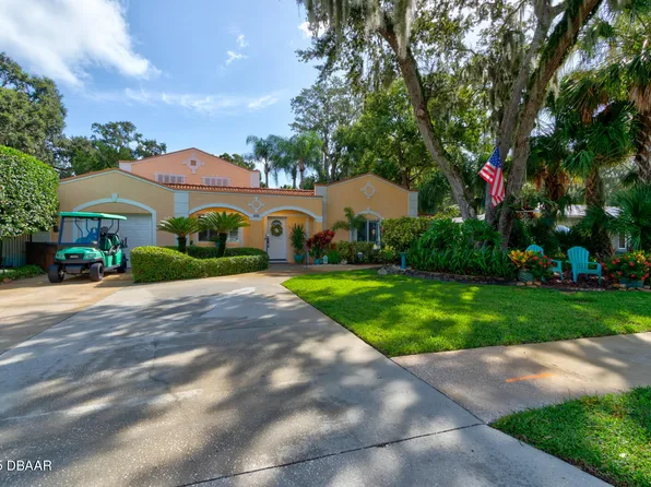 1413 Live Oak St, New Smyrna Beach, FL 32168