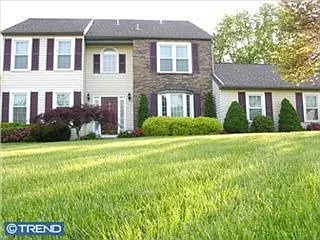 2 Deer Path Ln photo 1