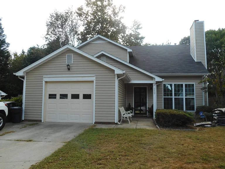 3409 Bent Creek Ct — Photo 2