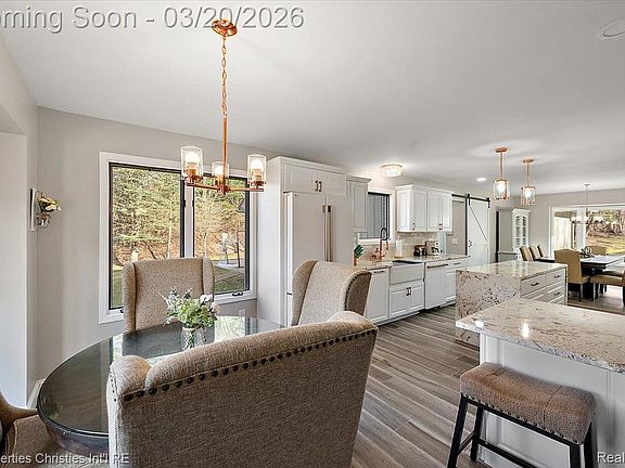 3rd image of 5160 Old Mill Rd