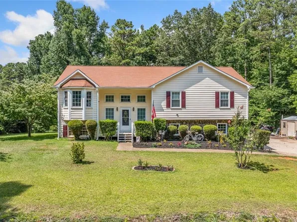 2723 E Paulding Dr, Dallas, GA 30157