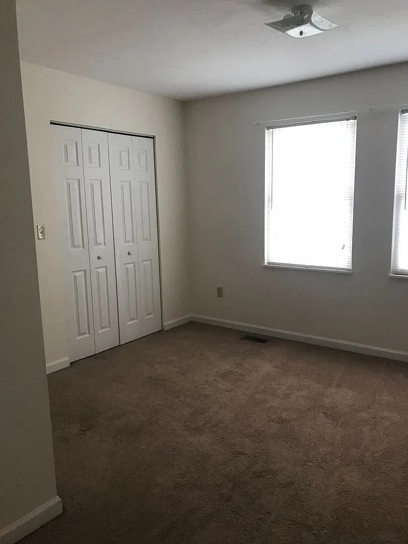 Shrewsbury Apartments — Photo 4