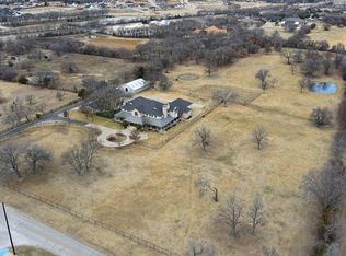 305 Harpole Rd E, Argyle, TX 76226