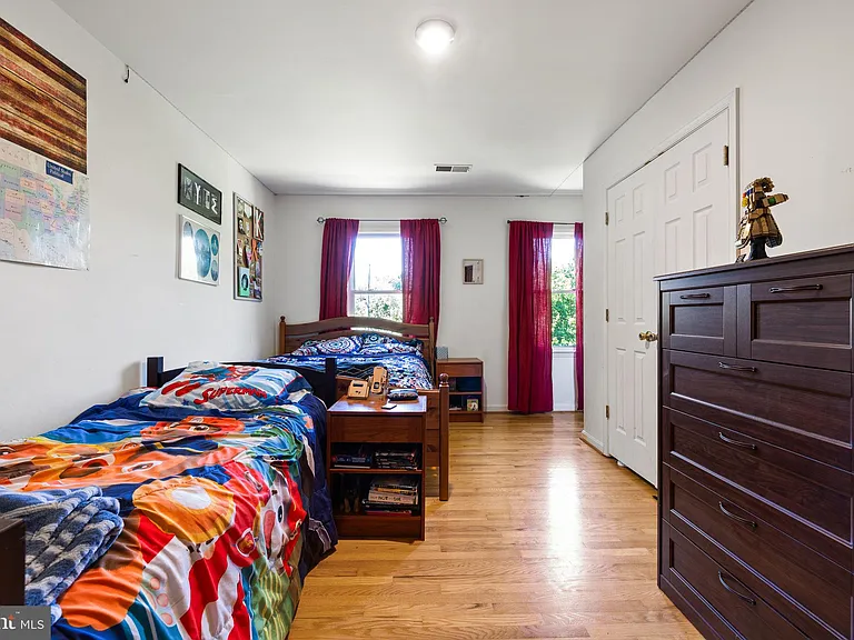 4301 Mountain View Dr — Photo 34