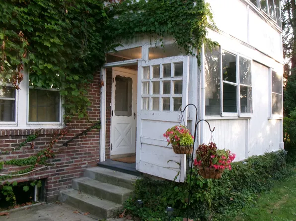 1954 Guilford Rd, Columbus, OH 43221