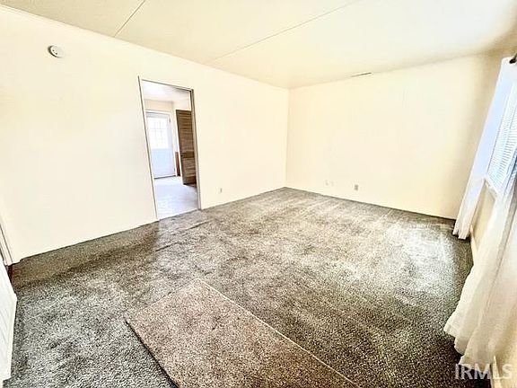 3rd image of 2544 Edgelea Dr