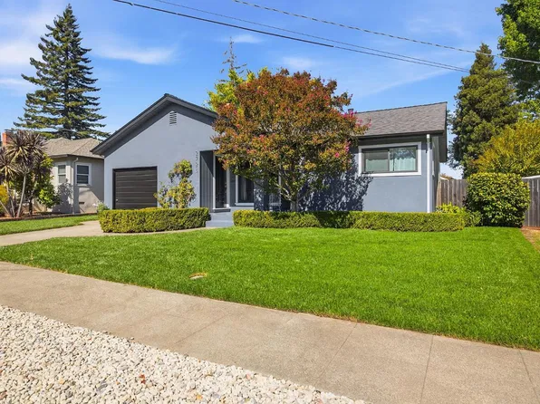 2728 Illinois Street, Napa, CA 94558