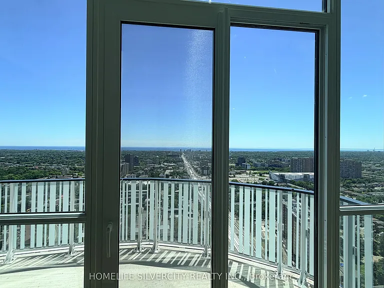 1 Fairview Rd E #3202 — Photo 6