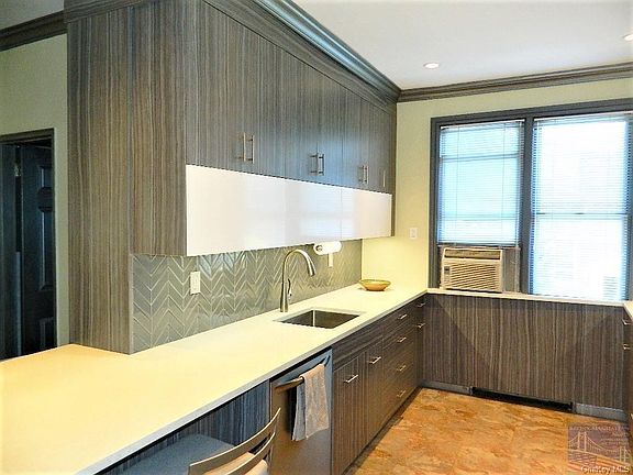 3rd image of 840 Palisade Ave APT 1K