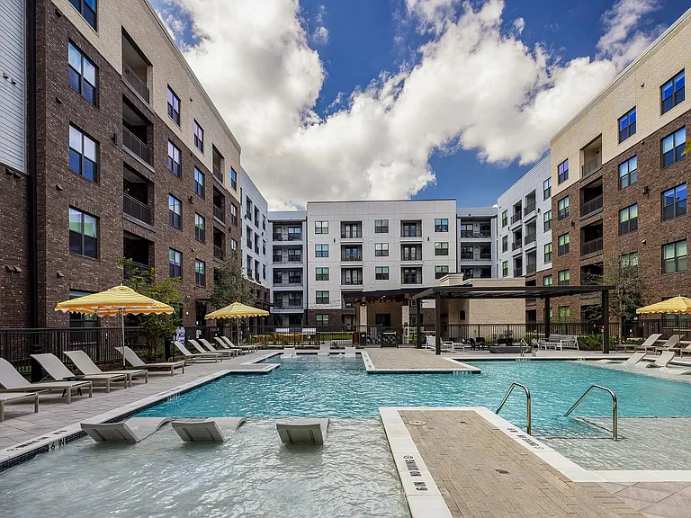 northpark_amenity_pool_113