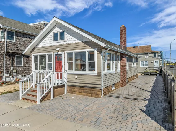 16 Carteret Avenue, Seaside Heights, NJ 08751