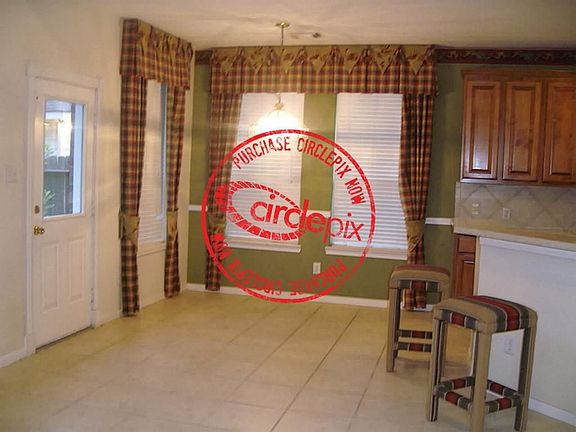 3rd image of 1518 Brazos Gate Dr