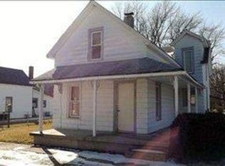202 S Willard St, Mulberry, IN 46058