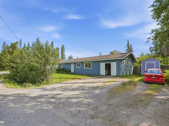 3rd image of 35930 Kobuk St