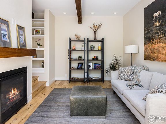 4th image of 420 Oakwood Pl