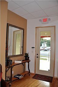 2nd image of 301 Magnolia St