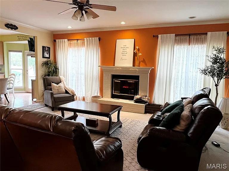 426 Remington Place Dr — Photo 9