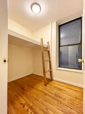 Rented by Compass | media 14