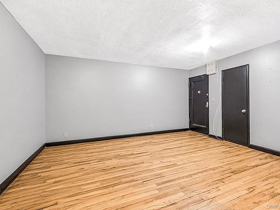 2nd image of 150 Ravine Avenue #3B