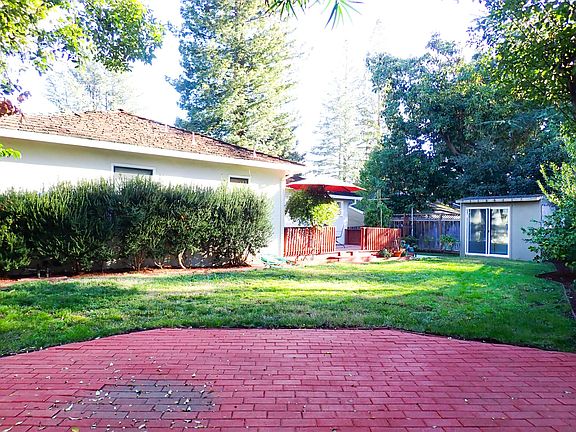 5th image of 16912 Spencer Ave