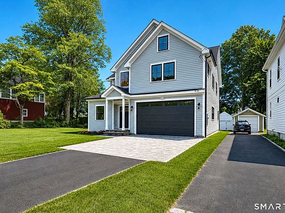 3rd image of 35 Myrtle Street