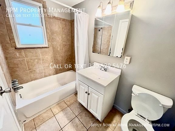4th image of 17808 Lakeshore Blvd #105