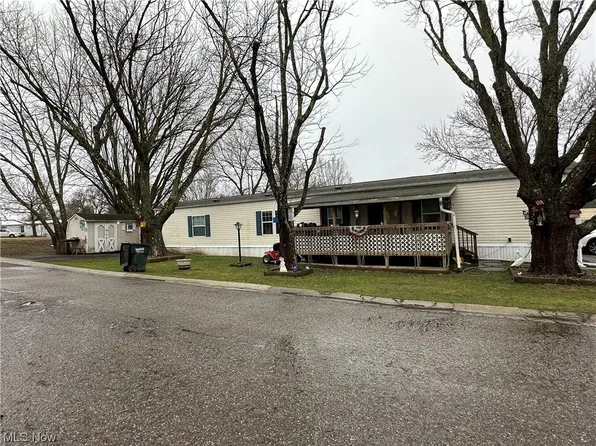 200 Willis Dr Lot 143, Zanesville, OH 43701