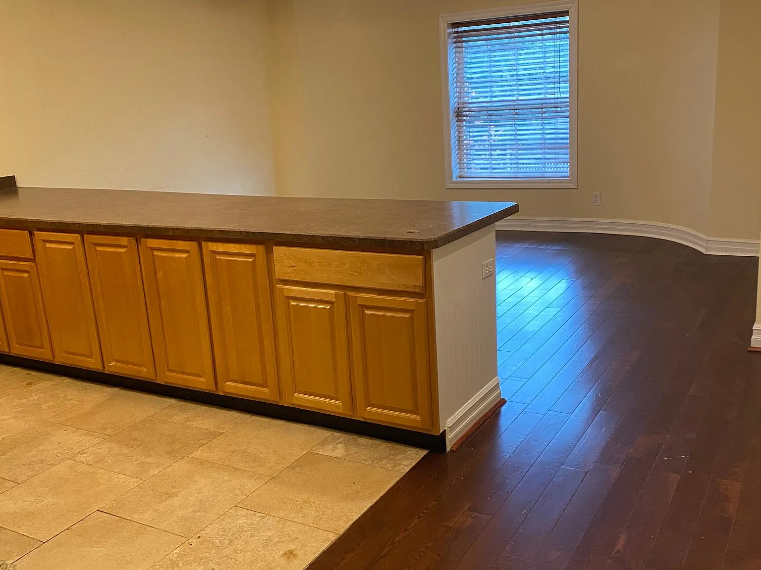 163 Anderson Pl — Photo 3