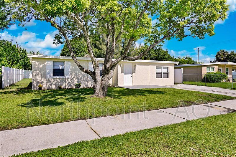 1st image of 5203 S 83rd St