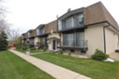 1st image of 5633 Edge Lake Dr APT 2W
