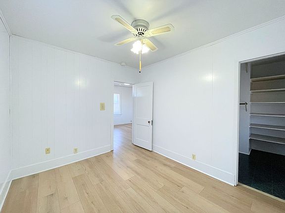 5th image of 111 W 6th Ave