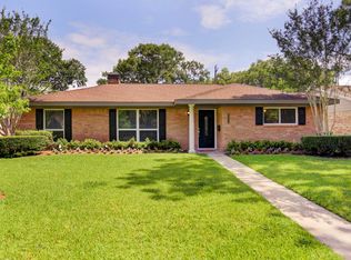 6006 Warm Springs Rd, Houston, TX 77035