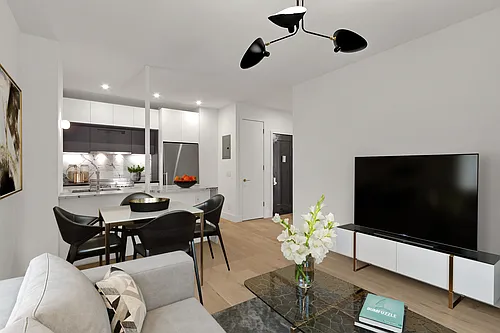 145 Henry St #6E Photo 1