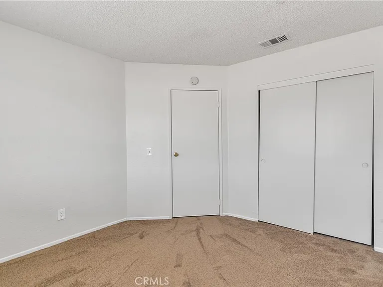 8922 I Ave — Photo 15