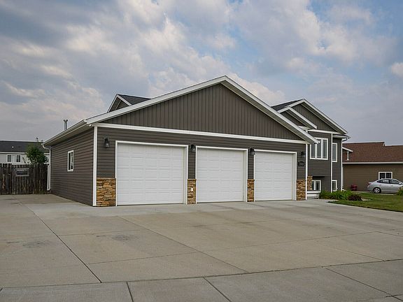 4th image of 3318 Dortmund Dr