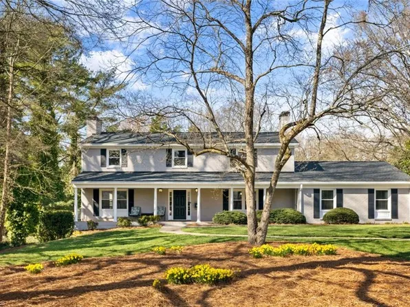 2958 Buena Vista Rd, Winston Salem, NC 27106