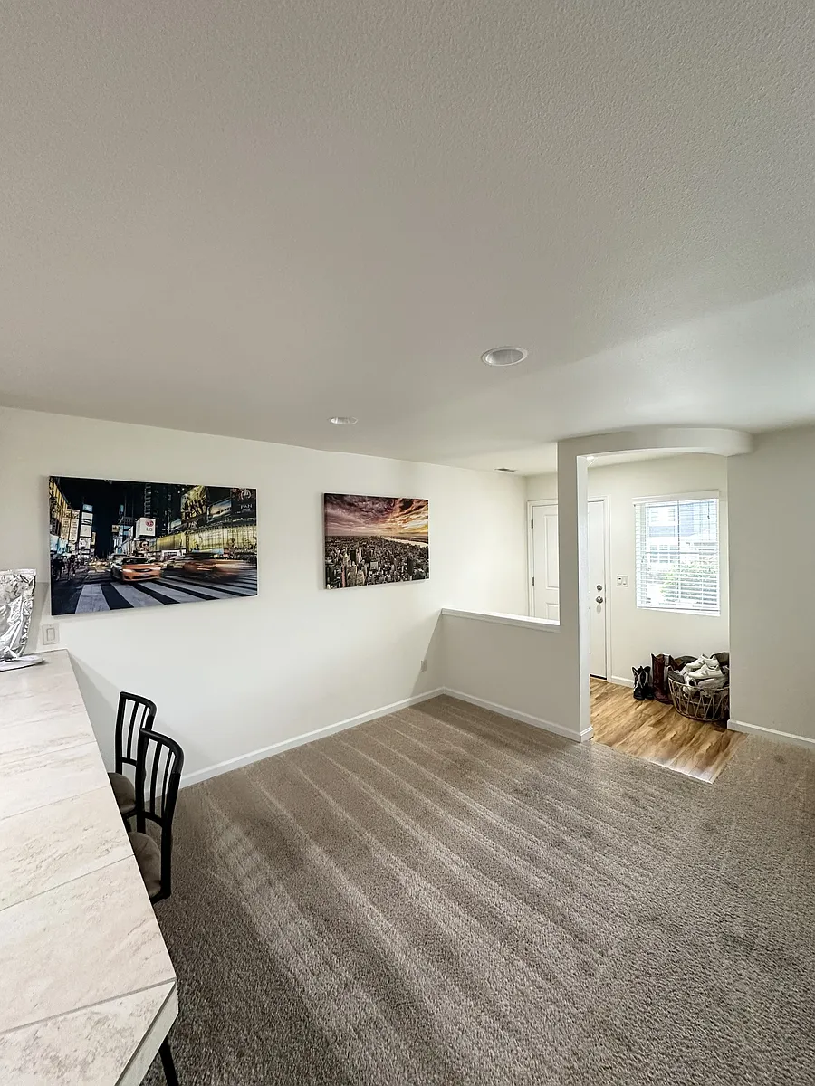 Building Photo - 3077 NW White Oak Ave