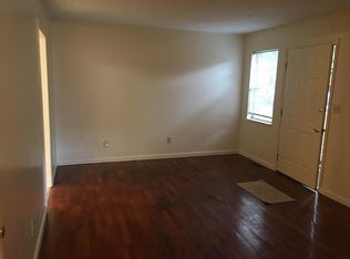 2914 S Greenwood Dr APT 13, Johnson City, TN 37604