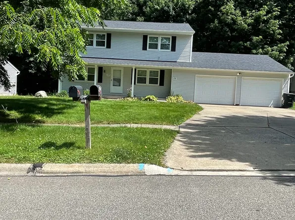 134-136 Takacs Dr #B, Wadsworth, OH 44281